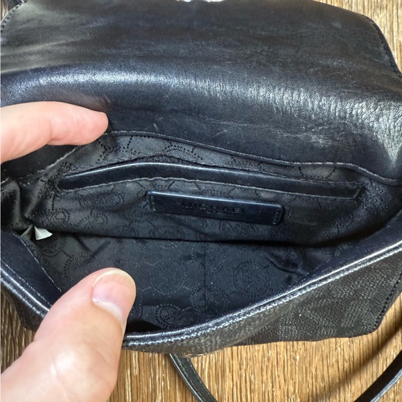 Michael Kors Fulton Black Leather Crossbody Bag - Picture 4 of 5